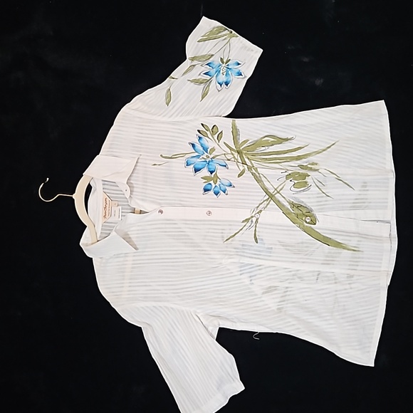 ARTISTIC watercolor floral 100% cotton button up Norm Thompson Blouse - Picture 2 of 7